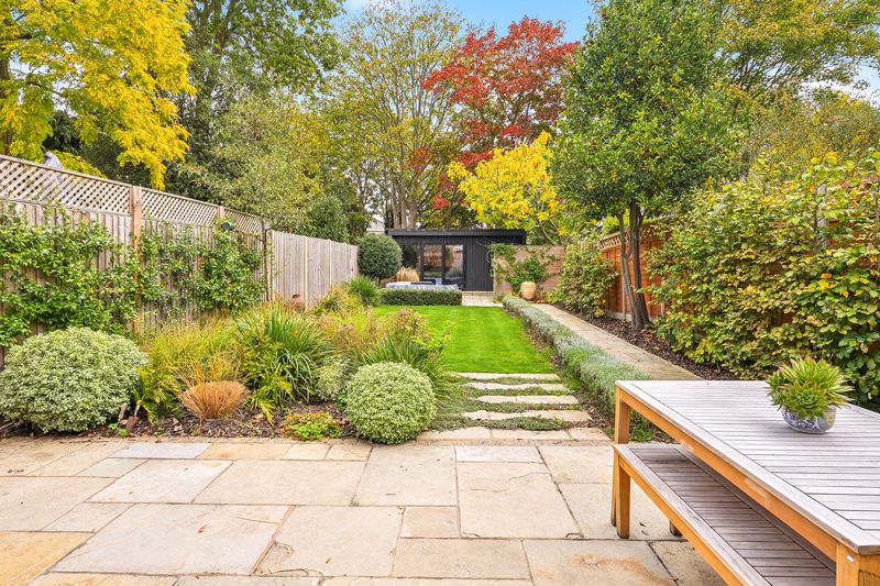 Garden - click for photo gallery